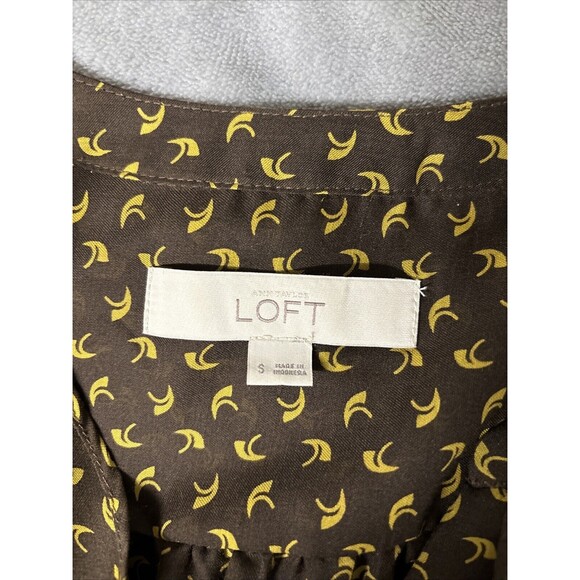 Ann Taylor Loft Light Long Sleeved Brown and Tan‎ Full Print Blouse Size Small - Picture 3 of 7